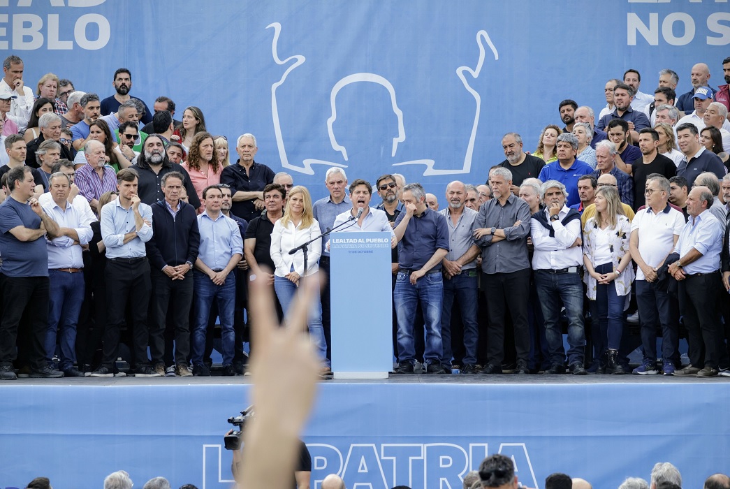 Kicillof, encabezando el acto por el Día de la Lealtad peronista en 2024 con lo peor de la burcracia sindical